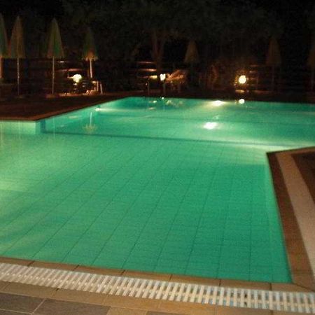 Ormos Atalia Aparthotel Bali  Exterior foto